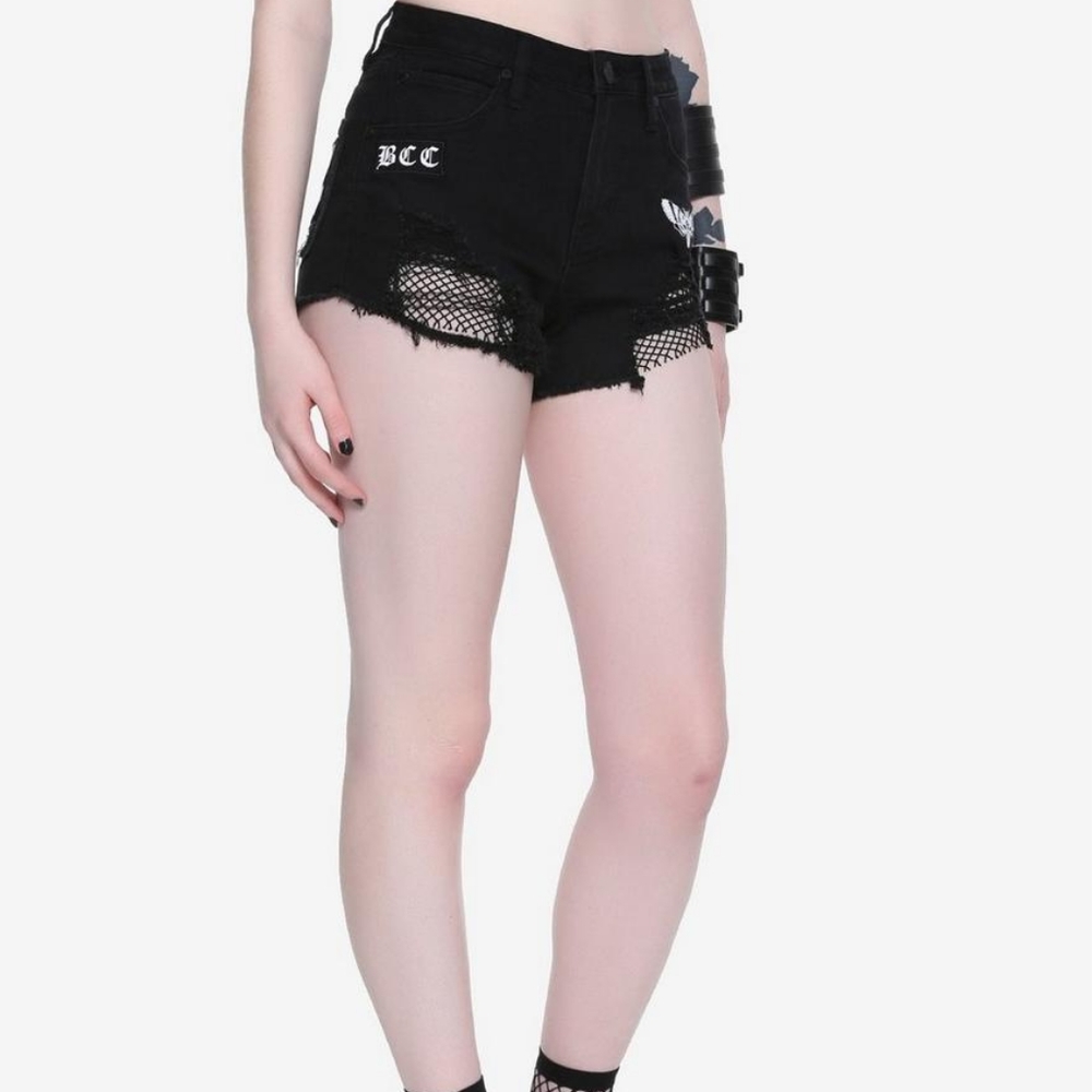 BlackCraft Destroyed Patch Shorts Hot Topic Exclusive